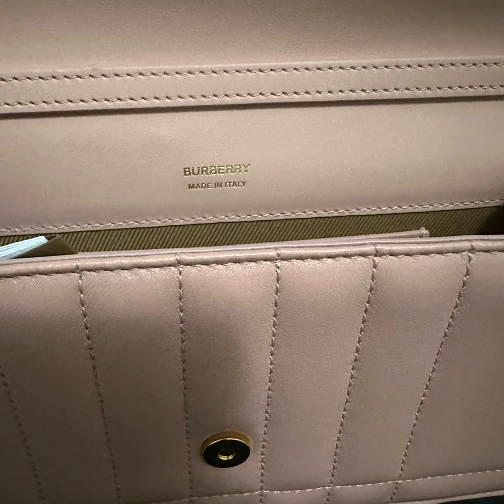 Burberry Lola Clutch - Dusky Pink - Picture 5 of 6